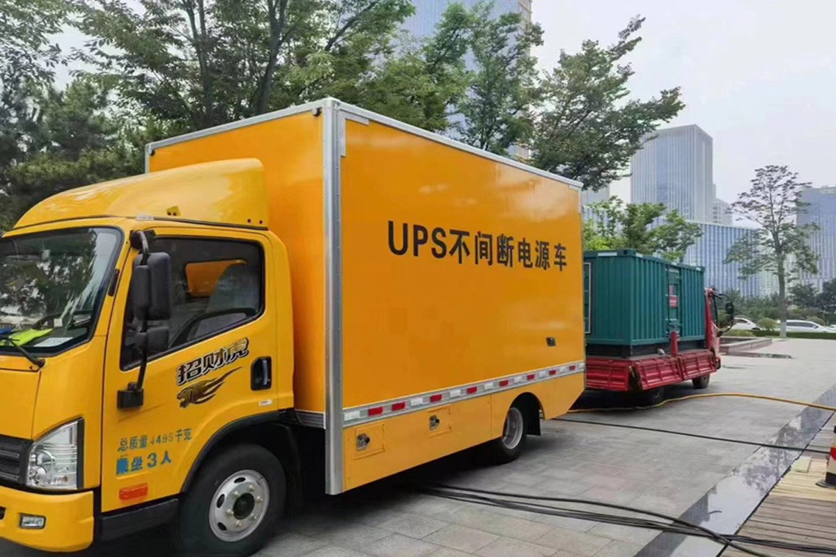 皇姑发电机租赁施工现场