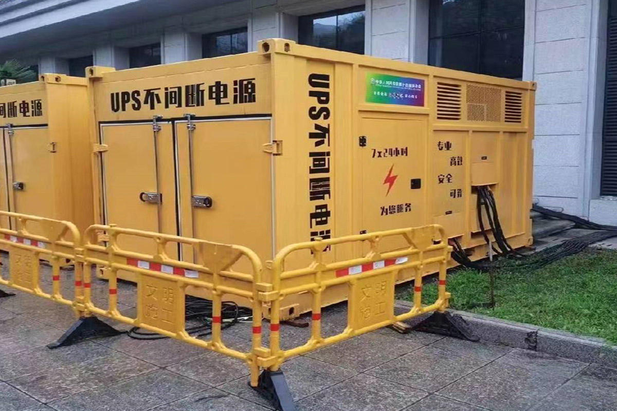 皇姑发电机租赁施工现场